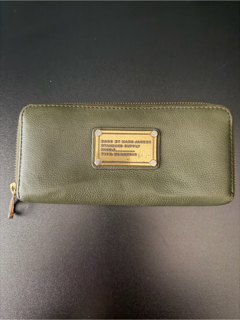 Marc by Marc Jacobs Olive Green Leather Zip Wallet with Gold Plaque